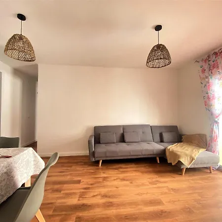 Tarracohomes, Th16 Arc De Sant Llorens En Centro De *